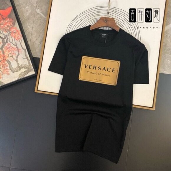 Authentic New Versace short sleeved t-shirt Black Size M L XL - Picture 2 of 6